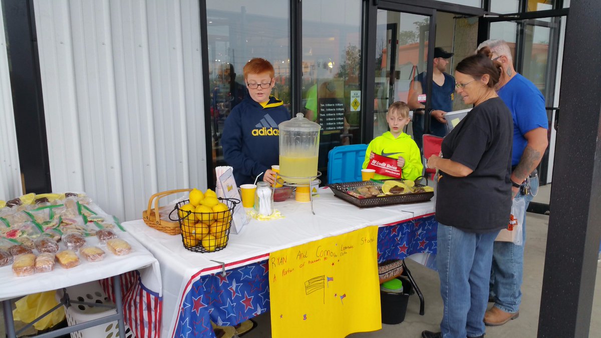 LemonadeDayMoCo's tweet photo. @LemonadeDayMoCo is now in full swing, so get out and support our youth. Wear yellow, and buy some lemonade :) #ldmoco #BeTheBoss https://t.co/JZ36JiV4rW