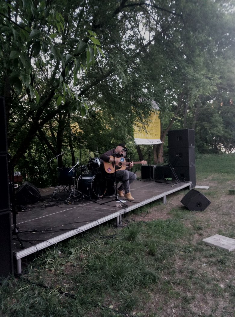 smd_ua's tweet photo. #Київ : На сцені #LoveMusic все ще лунає музика. Приходьте танцювати разом з #SHRI-Ланка #найкращийденьвроці #деньвуличноїмузики #smdua https://t.co/KCm0Ic6Exh
