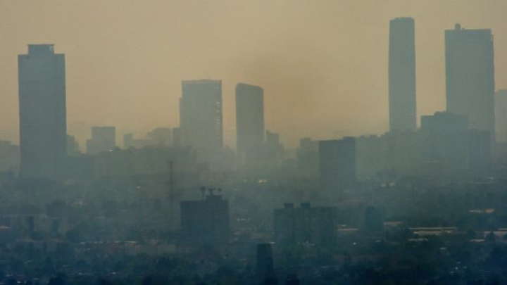 DiariodeTijuana's tweet photo. Sigue la contingencia ambiental en el Valle de México https://t.co/9zZt3bOpFr #Ciudades #CAME #Condiciones https://t.co/RWifKHKvGg