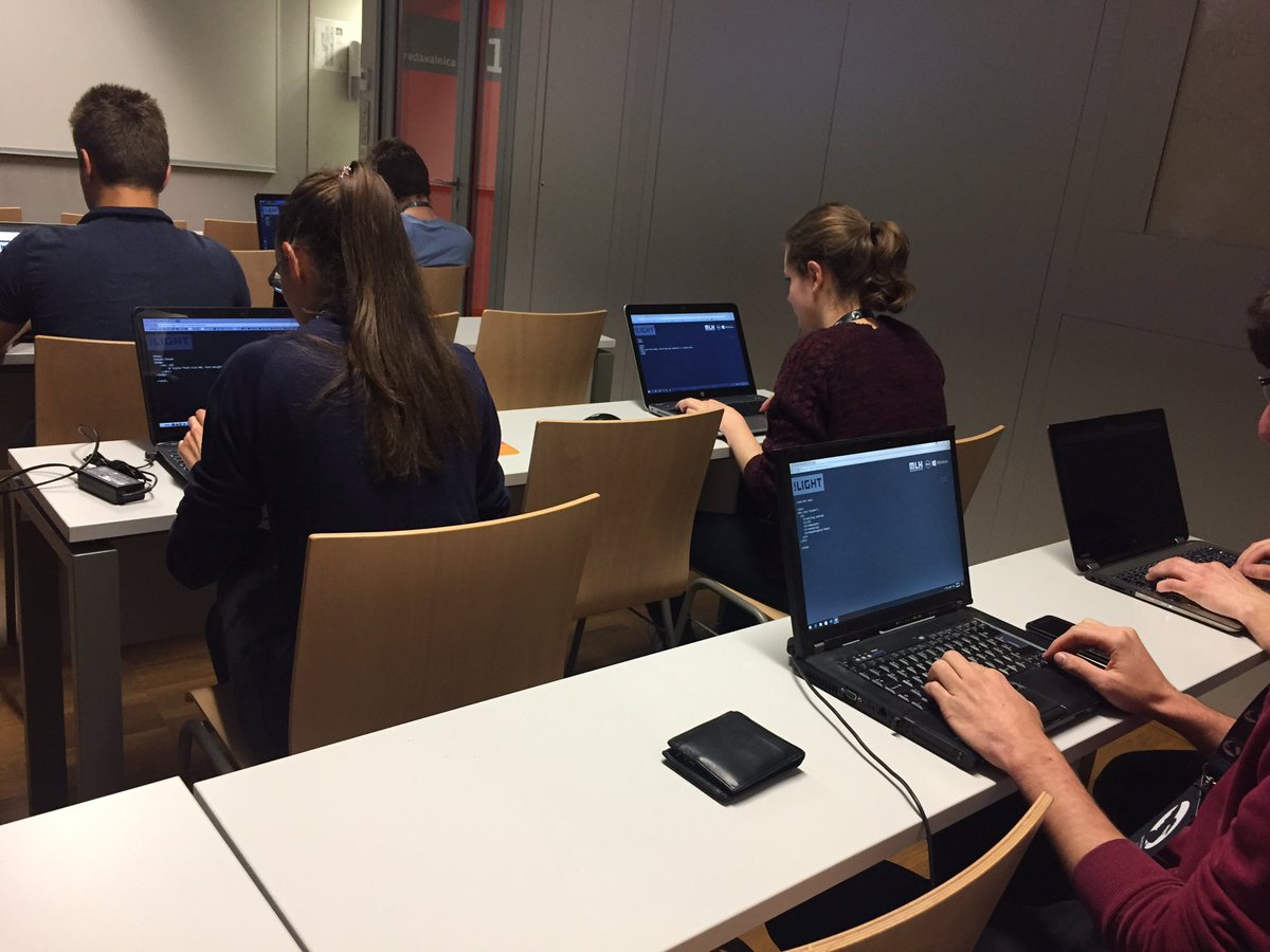 MLHacks's tweet photo. Code in the dark powered by @TechAtBloomberg is currently happening at #DragonHackLJ https://t.co/eF2nwWI6vc