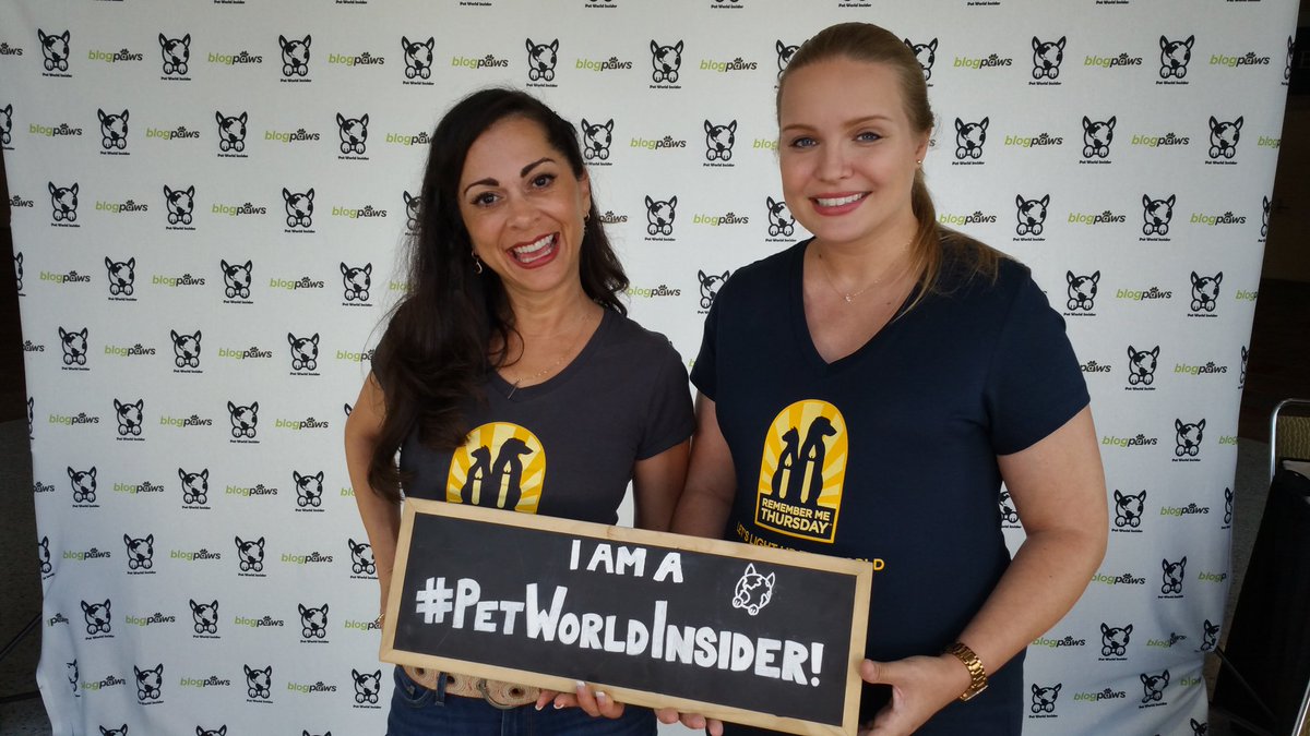 petworldinsider's tweet photo. #blogpaws #blogpaws2017 Helen Woodward Animal Center making a difference everywhere they go.  Support  Remember me Thursday in September! https://t.co/Z0iMUf3YYu