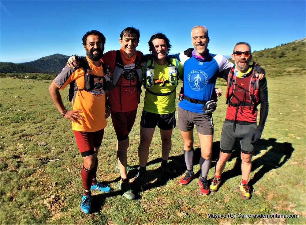 moxigeno's tweet photo. CIRCUITO #LAPINAREJA (19k/D+1000m) Poco visitada, muy recomendable. Cabeza de La Mujer Muerta. Fotos, guía, y track> https://t.co/ob04Vwx6Zs https://t.co/mtd1b9iaUH