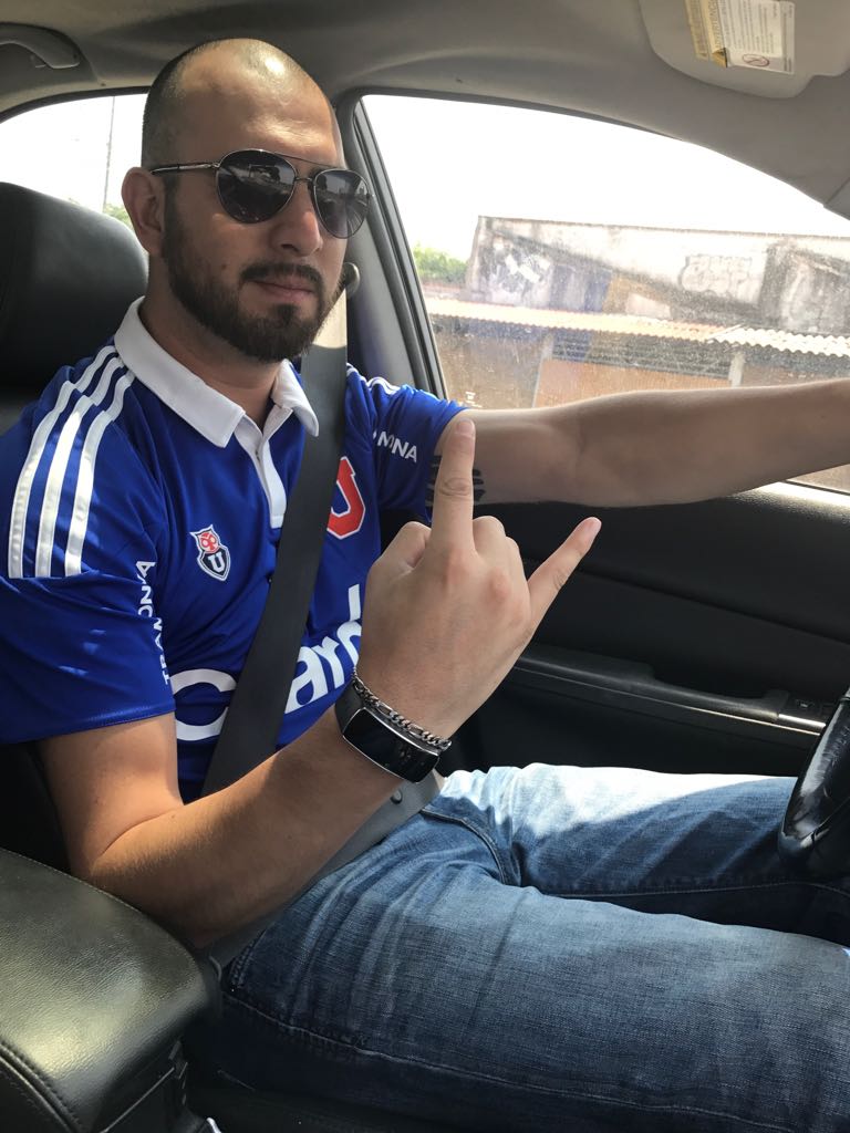3rickrodes's tweet photo. Apoyando desde México #VengaLaU #LosDe abajo #ElBulla @udechile vamos por ese campeonato. https://t.co/yDkbtp1xKz
