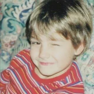 faceofphases's tweet photo. Im proud of Liam for not giving up on his dream and being able to do what makes him happy #proudofliam https://t.co/KF5RWYoSwH
