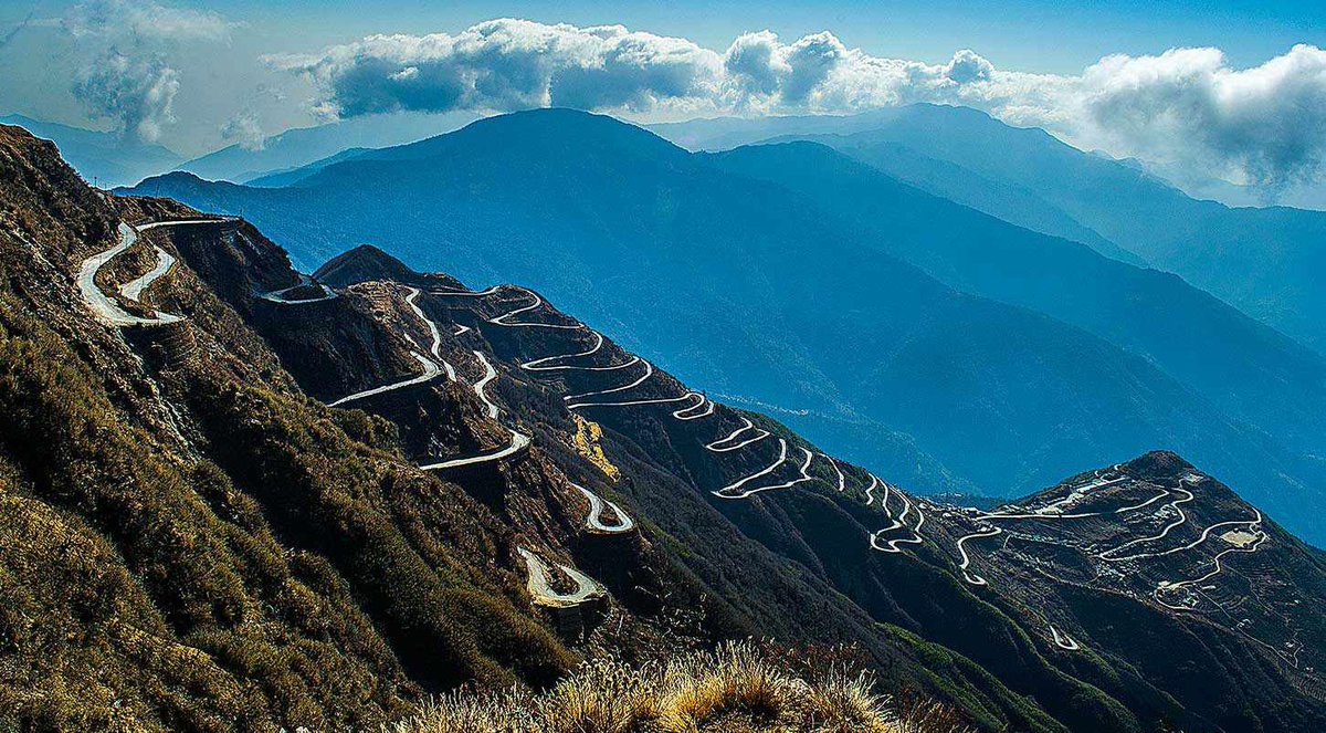 feedmaza's tweet photo. Interesting Facts about Sikkim https://t.co/Zski7StzIJ #Facts #India #culture #enchanting https://t.co/RvQlQSwR2D