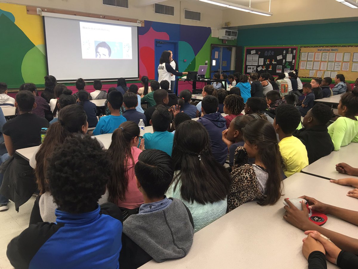 KelsoElementary's tweet photo. Thanks to the Queentia Foundation for sharing a Bullying Prevention presentation with Kelso 5th and 6th graders. https://t.co/QcYeRDzLWF