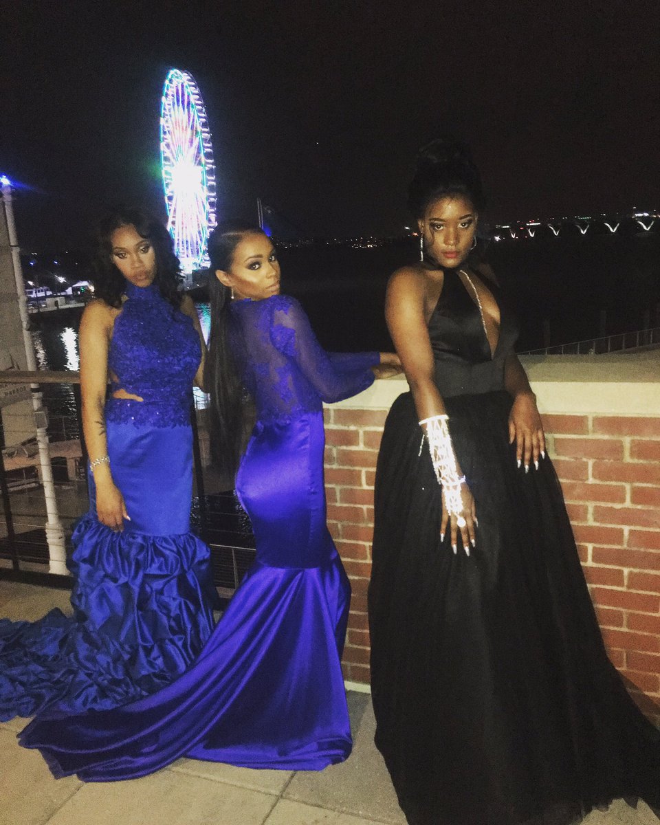 _FusionModels's tweet image. #OxonHillPROM2K17 #FusionModels