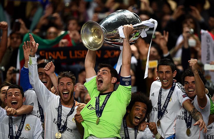 Happy birthday to Iker Casillas.
he is the best goalkeeper ever. 