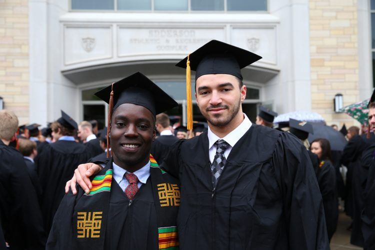 UofStThomasMN's tweet photo. Commencement sights and sounds from our undergraduate ceremony #TommieGrad #UST2017 https://t.co/VUTzWfwWKN https://t.co/C60qwTVjyu