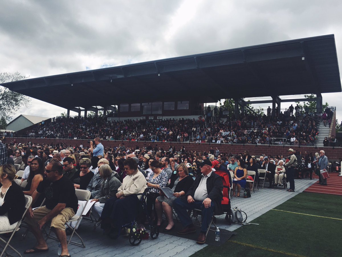 pacificu's tweet photo. Congratulations to all who received their degrees today at the Undergraduate Commencement ceremony! https://t.co/OMEVgh6zlZ