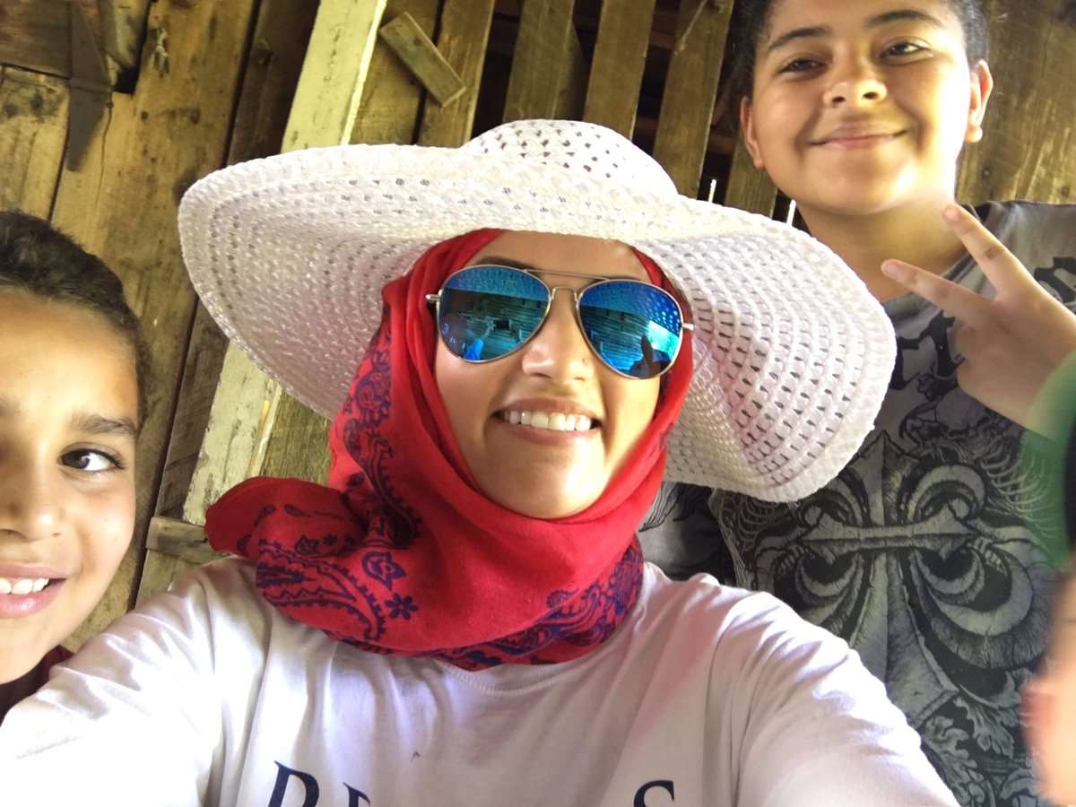 pearlsofknox's tweet photo. Alhamdullilah #TheGivingTreeProject begins at Seven Islands! Big thanks to Ustadha Zaynab and family for joining us! β€π± https://t.co/F20p0cATzz