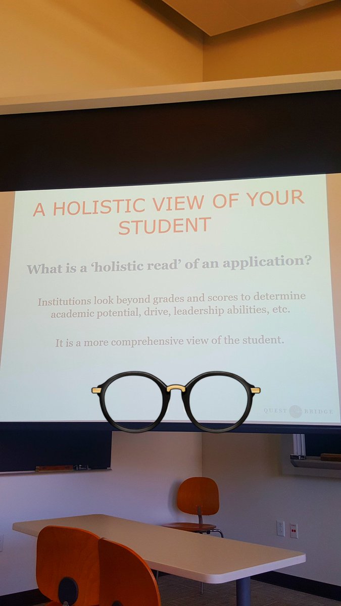kathiespaun's tweet photo. Hey Huskies, know what colleges are looking for when you apply? The transcript is only one piece! @chhsavid @chinohillsASB @Ms_S_Roberts https://t.co/xq0V9NjMnI