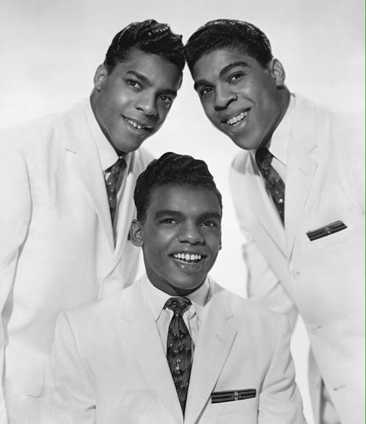 Happy Birthday Ronald Isley (May 21, 1941) Motown singer
Bio: 
Video:  