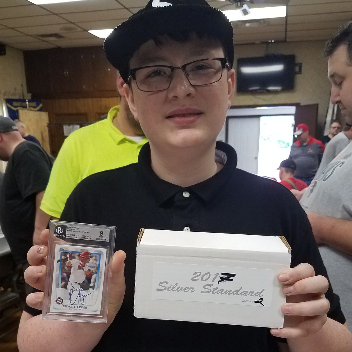 RbiCru7's tweet photo. @stef_cards just hit a monster from Silver Standard! @bharper3407 Bowman rookie auto! #tradeweekend #supportyourlcs #abst https://t.co/NtYk0r95j6