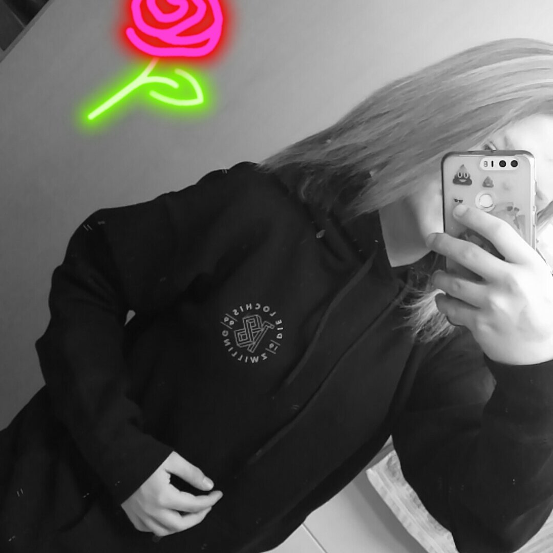 emi_hasi's tweet photo. #NeuesProfilfoto https://t.co/DpBzonZYns