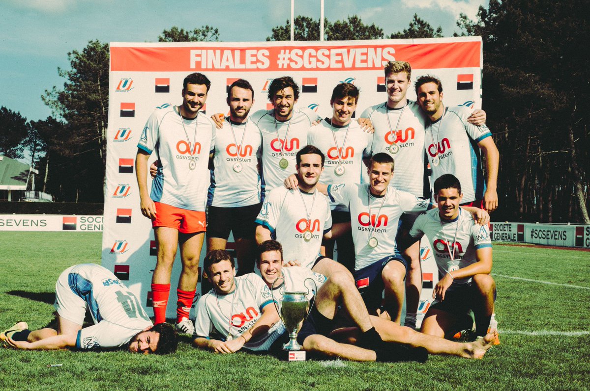 Paramourdurugby's tweet photo. 🔥 NOS CHAMPIONS #SGSEVENS 2017🔥

👏🏻 à l'@INSAToulouse et aux 2 équipes de l'@UnivRennes_2, Champions de 🇫🇷 Universitaires de Rugby à 7 ! https://t.co/qMwEIPS7E5