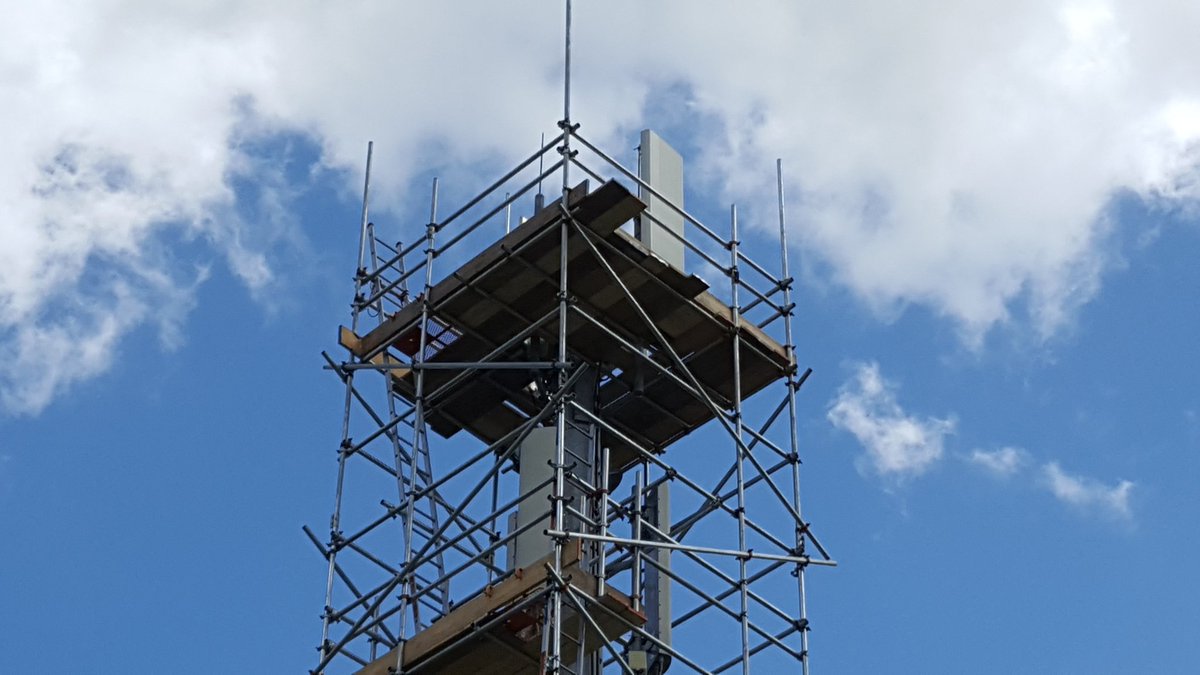 Gorilla_access's tweet photo. A recent project completed on a telecoms mast for one of our customers. We can provide a safe reliable scaffold service any time any where! https://t.co/AU7QsjB00b