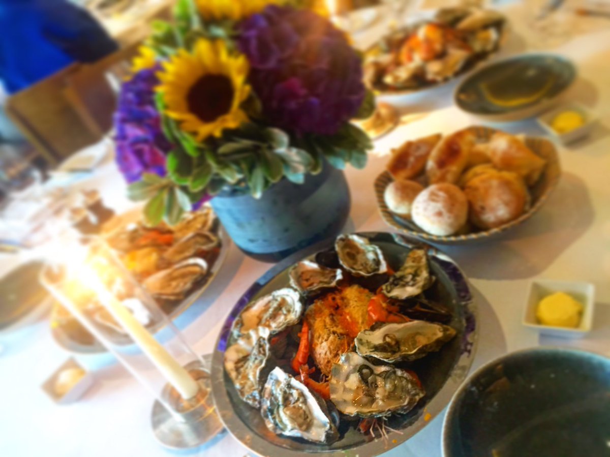lepontdelatour's tweet photo. It's #seafoodgalore at Le Pont de la Tour tonight #events #privatehire #yum #lookatthattable https://t.co/59zJMq2f7o