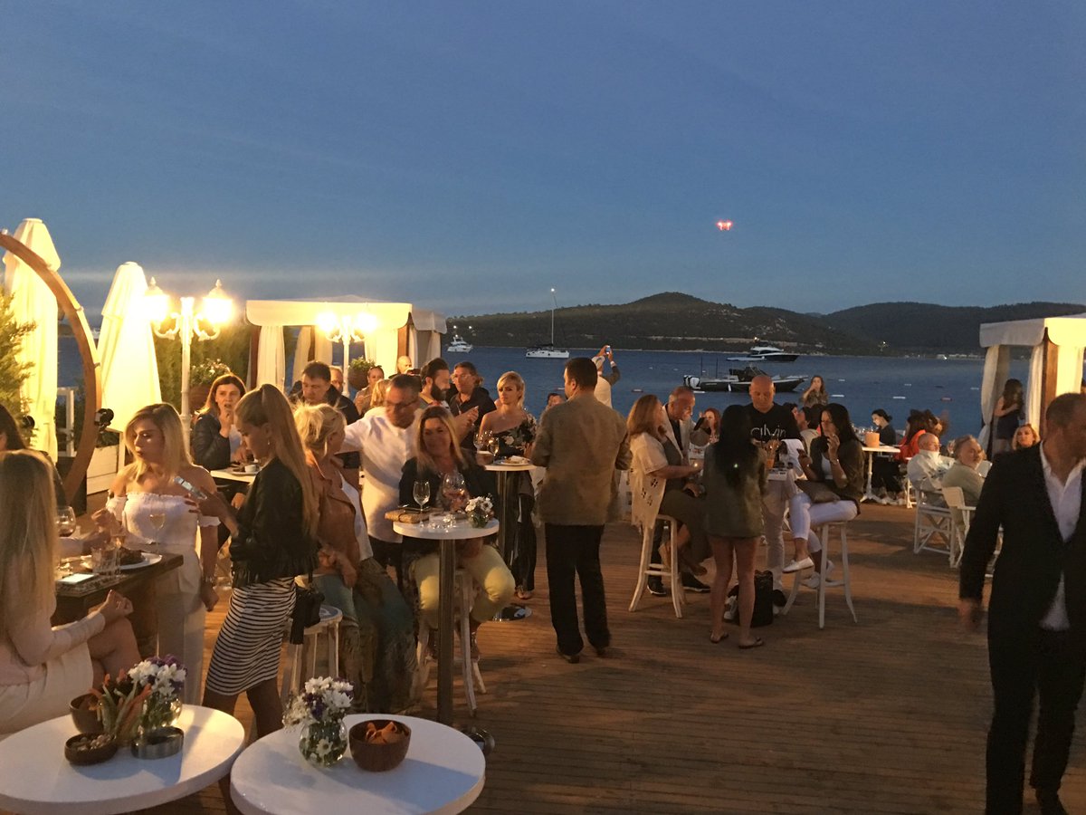 Bu akşam Hardal'ın Türkbükü'ne gelişini kutluyoruz 🎈