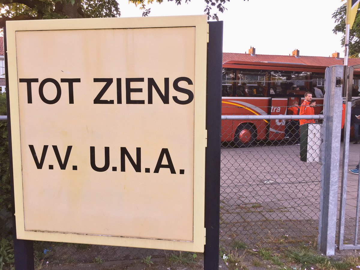 We beginnen aan weer een lange terugreis. Maar wel gewonnen, dat scheelt 😏. #unahar