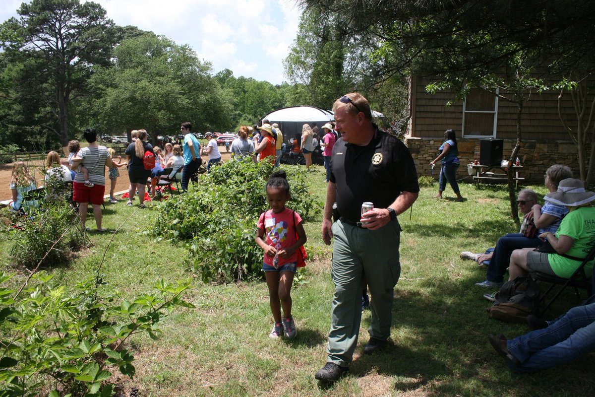 DCSheriffGA's tweet photo. Thank you to Exodus Ranch for inviting us to your #FosterFunDay! https://t.co/SxObOytIGR