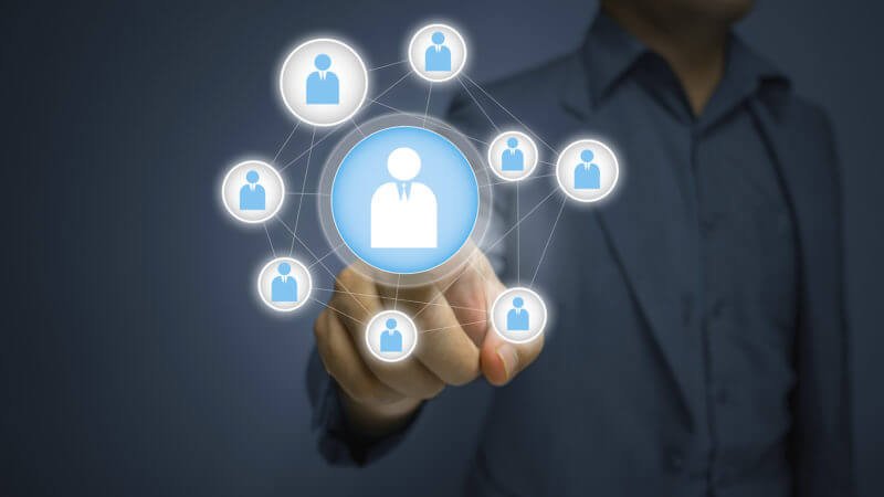 Revsparkio's tweet photo. Columnist Grace Kaye believes marketers need to be more willing to use the insights gained from data to help shape �� https://t.co/m7v3dWMzvS https://t.co/ISnT7WmICZ