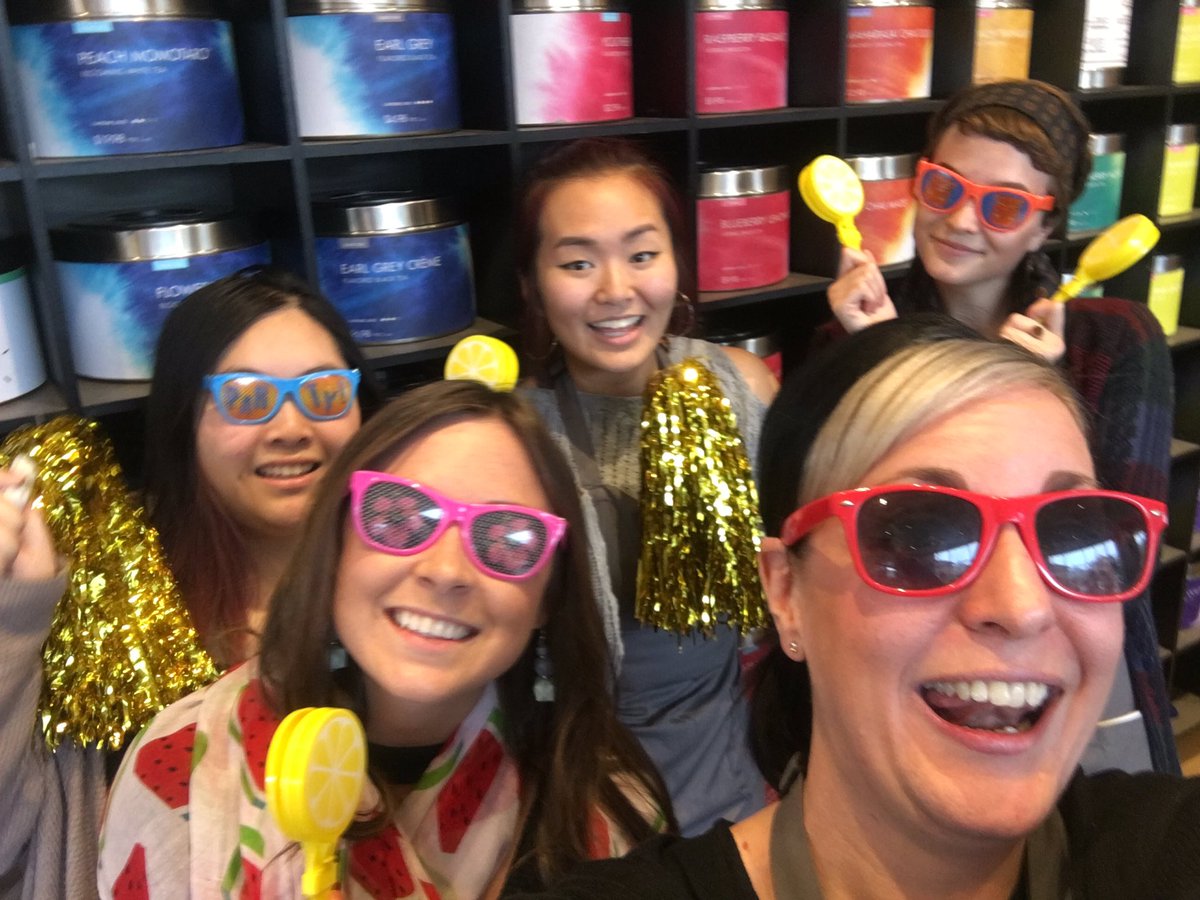 TeavanaMaple's tweet photo. We are ready for summer!@Shoppes_ArborLa https://t.co/vnXa2aE3Oj