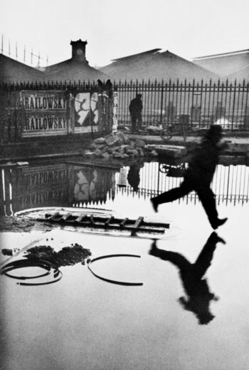 lam_magazine's tweet photo. Old photography.
New Orleans 1947 NEW ORLEANS—1947. © Henri Cartier-Bresson / Magnum Photos
#oldphotography #bw #vintage #magazine #LAM https://t.co/JA1fSNUczR