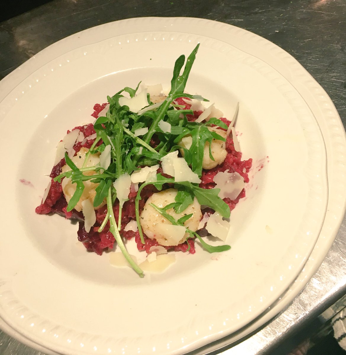 CaesarsArms's tweet photo. One of our specials tonight flying out the kitchen! 👌🏼 going down a treat with the customer. 
#food #Foodie #cardiff #seafood #Delish https://t.co/TwgAmyaR8K