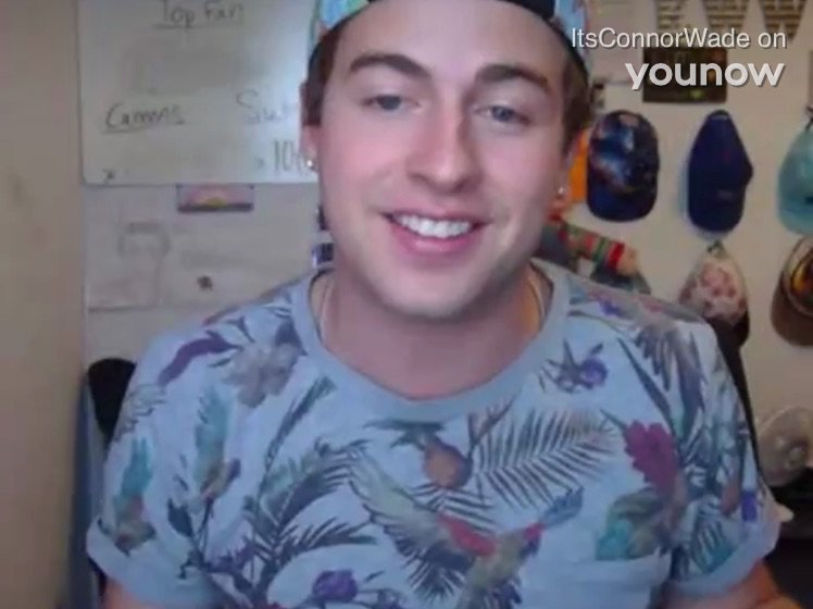 AprilJSnell's tweet image. 🔴 LIVE @ItsConnorWadeee on #YouNow younow.com/ItsConnorWade/…