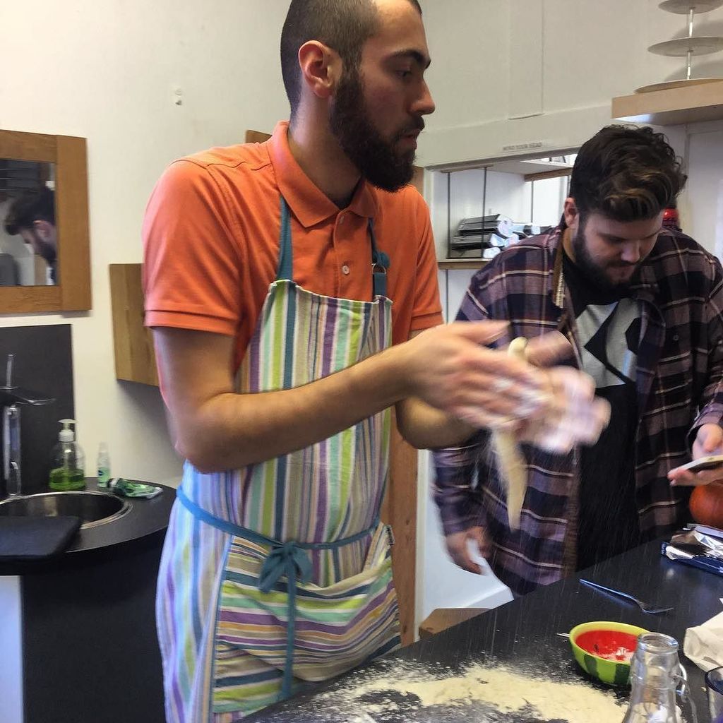 canterbakingsch's tweet photo. My Son Joshua making Pasta with his friend #makingpasta #cooking #bakingschool #friendscooking #teambuilding #gift… https://t.co/gICStLMP2O https://t.co/0igA1n73OX