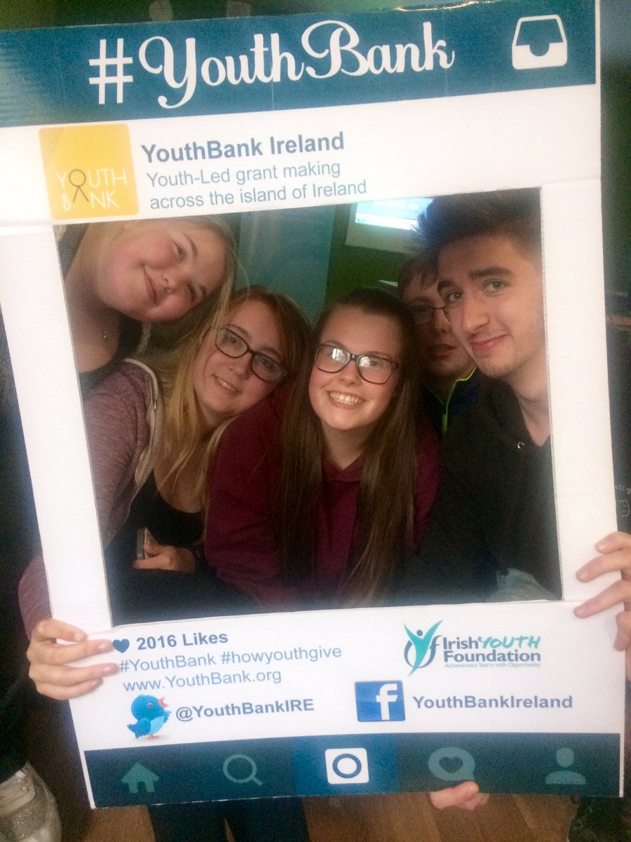 YouthBankIRE's tweet photo. Follow our work at #Youthbank #howyouthgive havin fab time in #carlingford this wkend learning about #socent giv us shout out @iamdanduke https://t.co/bctJGouja0