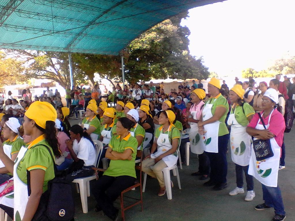 ChaconHeidy's tweet photo. @JauaMiranda @PanchoArias2012 @prensaeducaz  @MPPEDUCACION @NicolasMaduro @CRAZEZULIA #SANTARITA #ZULIA https://t.co/I5M6RwgiL2
