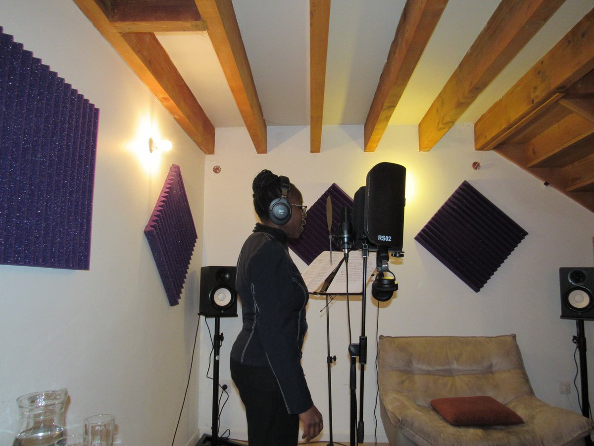 vmcstudios's tweet photo. #production #musicale #arrangements #mixage #mastering #album #eregistrement #gospel #music #single #vmcstudios https://t.co/iRQkbhRKTI