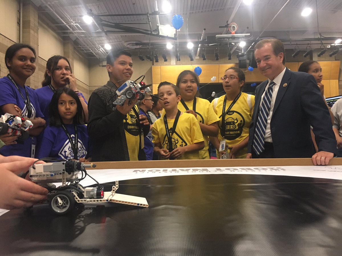 Ann Kozma tweet media