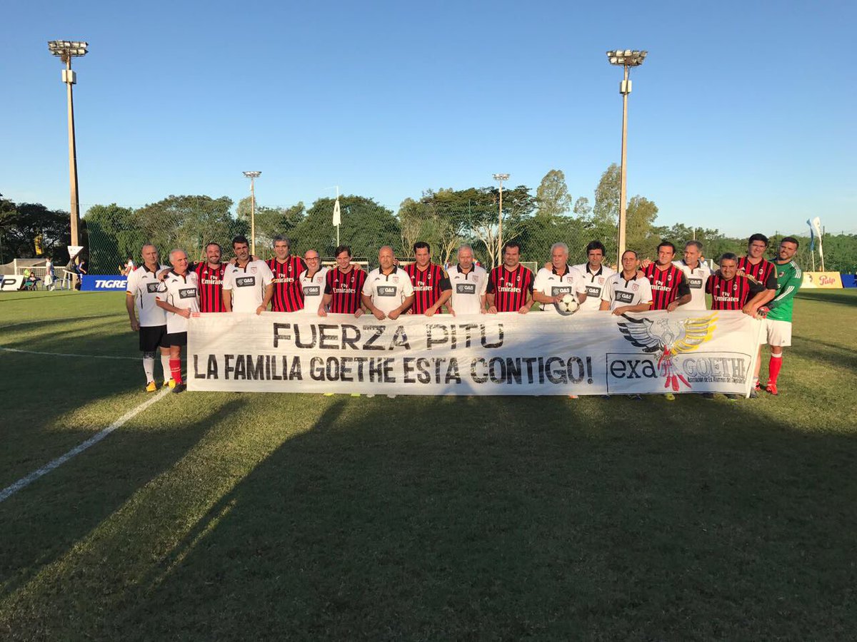 Exa_Goethe's tweet photo. Todo el #ExaGoethe con el mismo mensaje #FuerzaPitu 💪🏼🙏🏼 #elexaestacontigo https://t.co/nSlj80ThfO