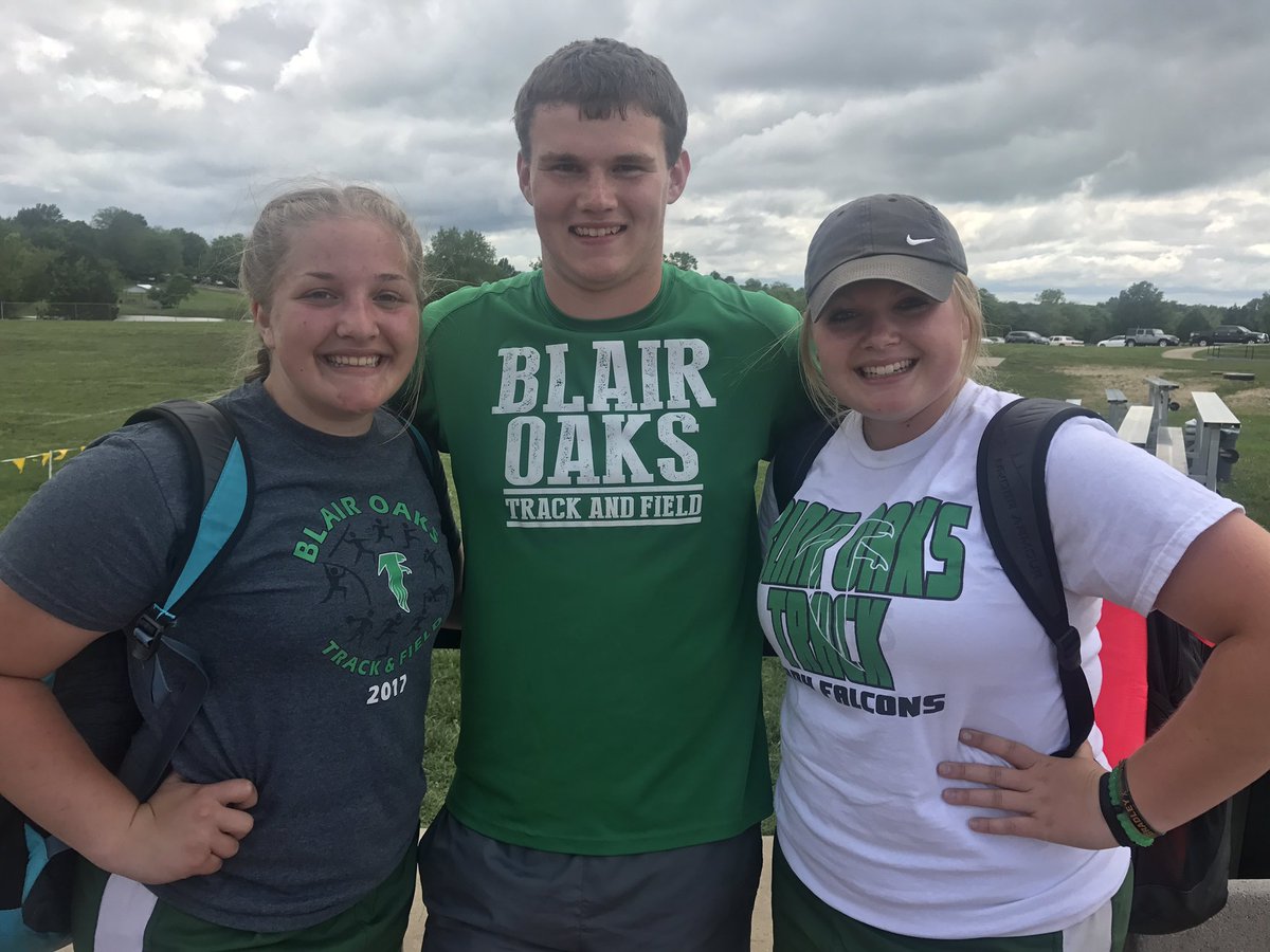 JonesJim8's tweet photo. Congrats to the Blair Oaks State Track Meet Qualifiers - Annette, Cassie, Emily, Kayla, Rachel, Taylor, Cole, and Kaleb #WeAreBlairOaks https://t.co/ykbSZTCEuc