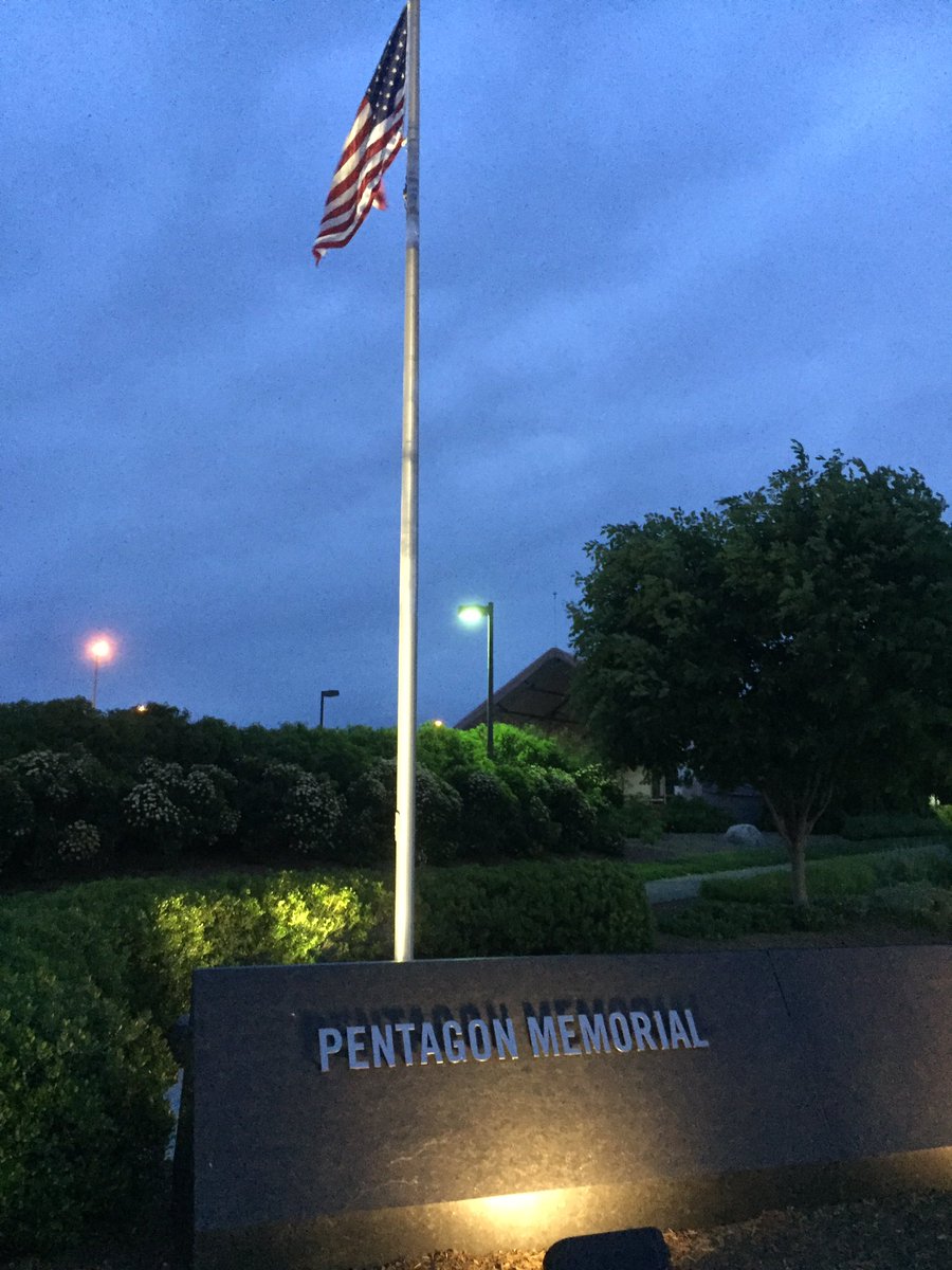 dmsdctrip's tweet photo. A long 1st day in DC is ending with a visit to the Pentagon 9/11 Memorial #dmsdc17 https://t.co/LR0lZuBDNX