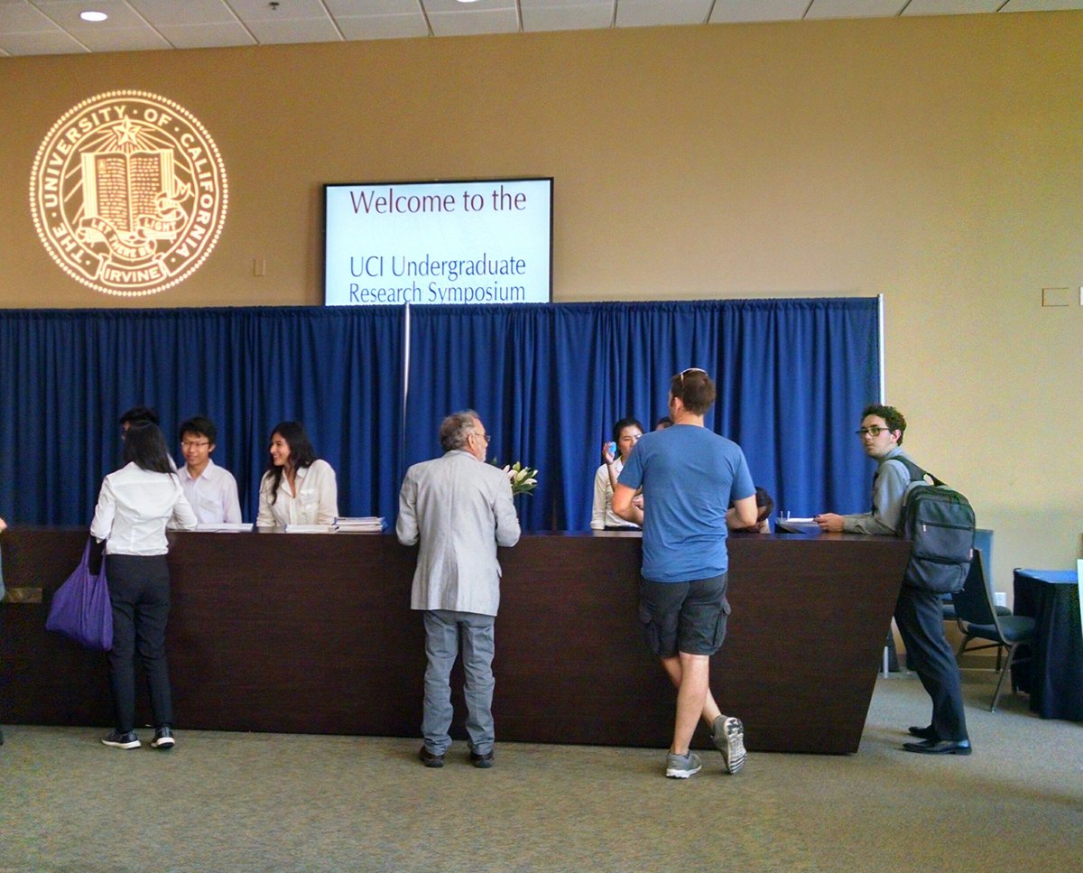 CalPlug's tweet image. Congrats to all Calit2 groups presenting at UROP today!  Keep making UCI proud! @UCIEngineering @calit2uci #UCIPride