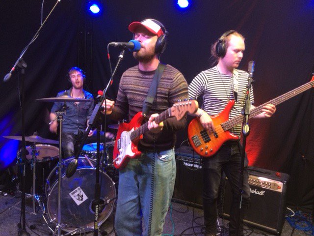 FREE online LIVE gig <a href="/electricfoxband/">Electric Fox</a> #livestreaming facebook.com/visualradioarts #rockmusic #welovelivemusic patreon.com/visualradioarts