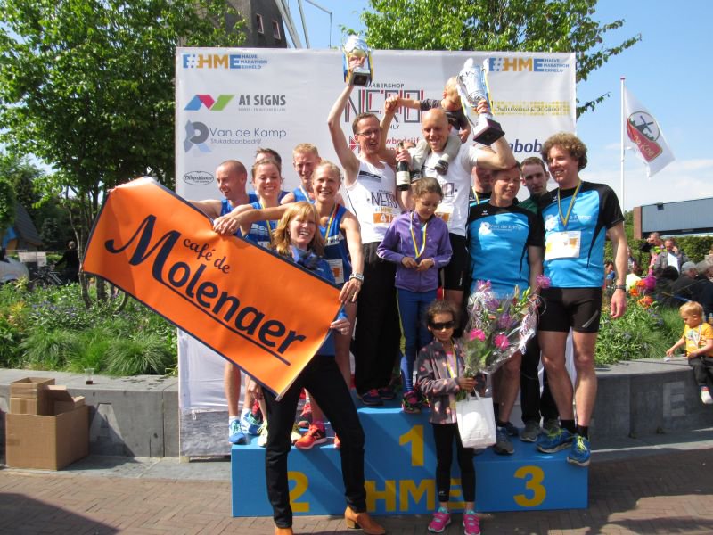 Een loopfeest tot de derde macht. Foto's en uitslagen via onze website. Vrijwilligers en bedrijven van Ermelo: BEDANKT