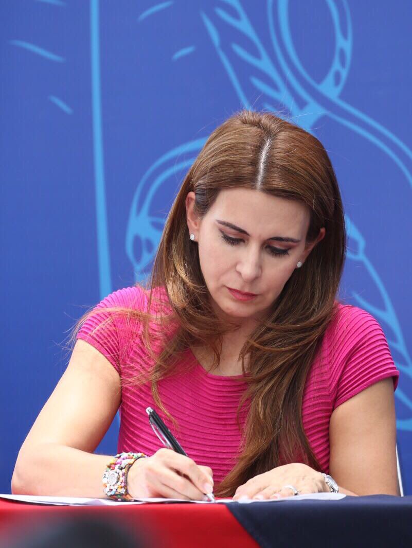 caroviggiano's tweet photo. @rubenmoreiravdz @GobDeCoahuila @DIFCoah El proyecto se logró gracias a la colaboración de Universidad Carolina, @arhcos y la Asociación de Industriales y Empresarios #RamosArizpe. https://t.co/EdqpdirtHH