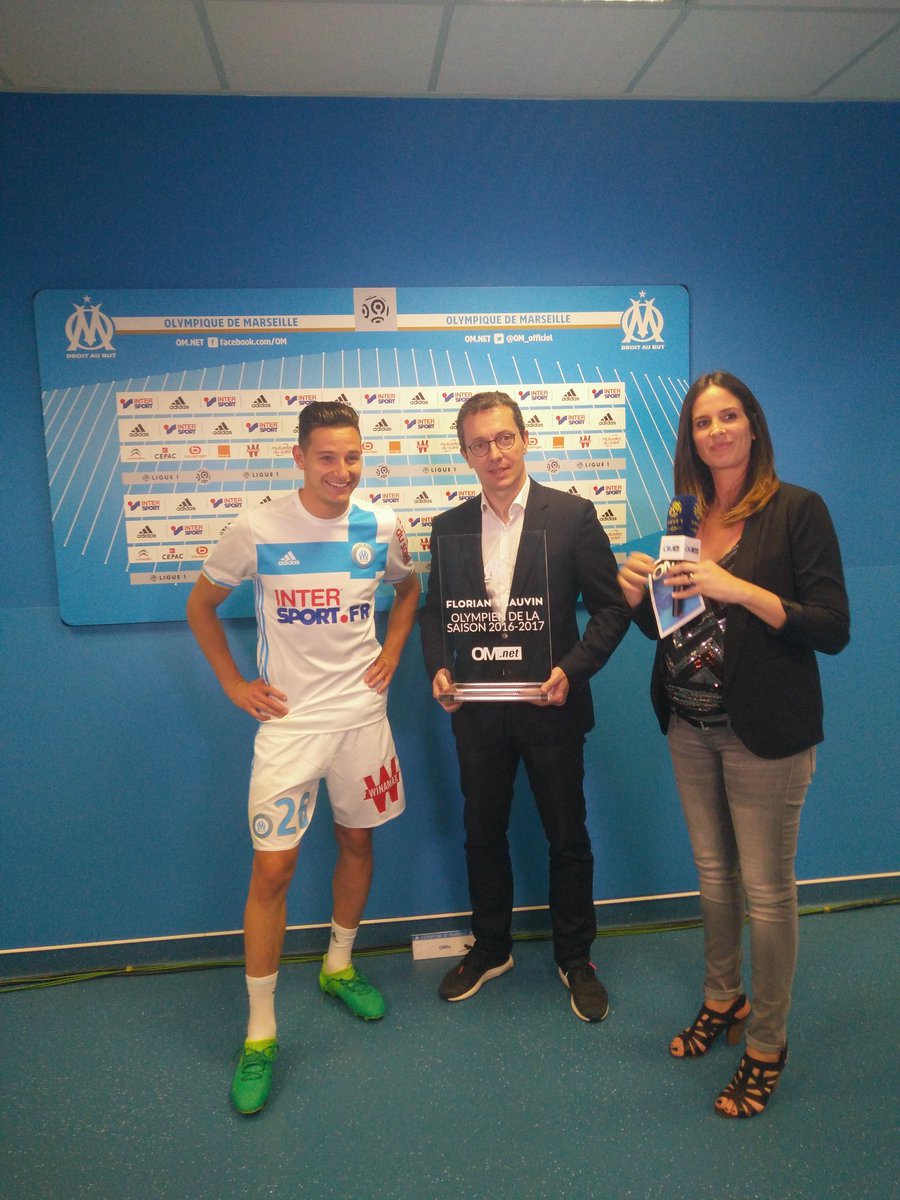 ActuFoot_'s tweet photo. OFFICIEL ! Florian Thauvin est élu meilleur joueur marseillais de la saison 2016/17 ! https://t.co/Grum2QmZ4o
