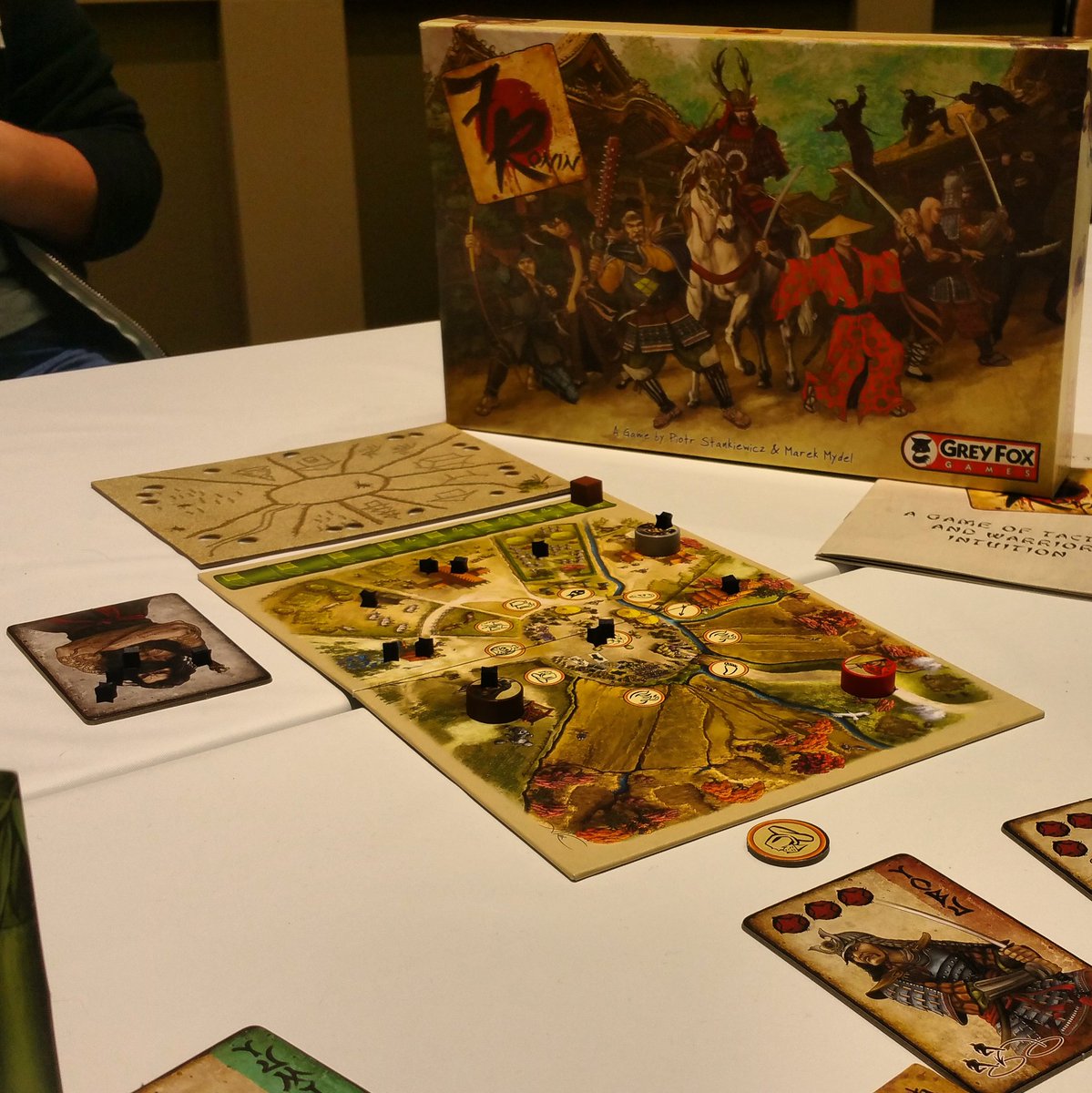 EatChitandDice's tweet photo. We found a neat #twoplayer #samurai game based on #7thsamurai - was really good! Jondi bought it! @Geekway #Geekway2017 @GreyFoxGames https://t.co/Wh0jwb5gCJ