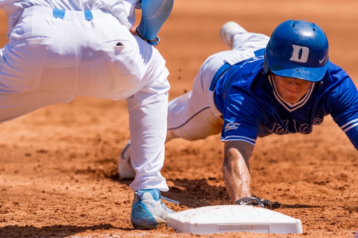 DukeBASE's tweet photo. FINAL: North Carolina 9, Duke 7
#DukeFinalScore https://t.co/PJBaDL9NaF