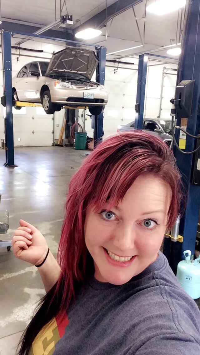 Y0UR_DR3AM_G1RL's tweet photo. Exhaust....intake... #mods #ModJunkie #build #honda #civic #mostlystock https://t.co/o0zMxertxR