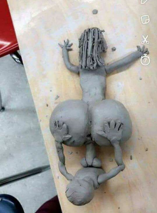 DarezDuff568's tweet photo. She told me make something you Desire and I got kicked out for this😑😑💔 https://t.co/MEMVFevYA3