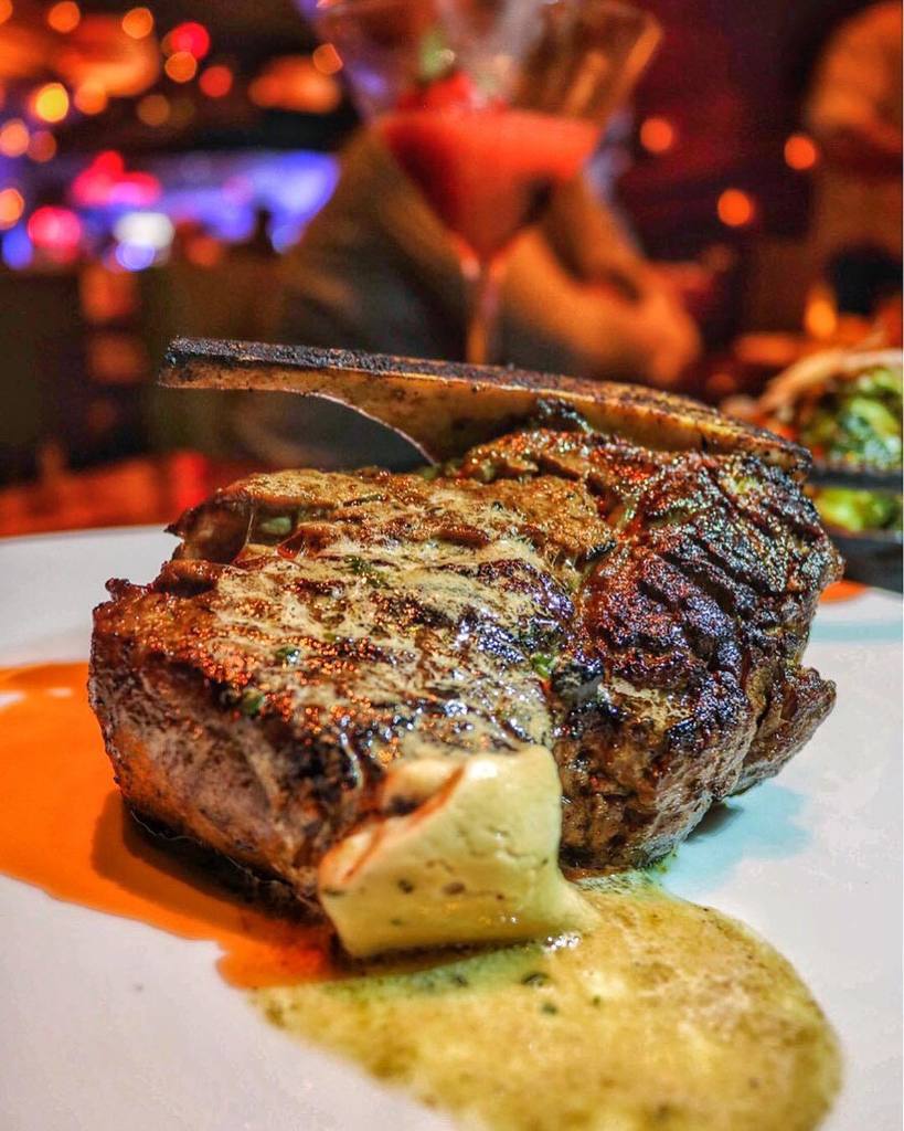 StackLV's tweet photo. Can't wait to dig into this 18oz Bone-in Kansas City Steak!
#StackLV
Reservations: https://t.co/oZiIXk4C3D https://t.co/8lt3MFhI6M