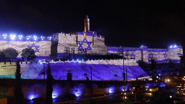 AmbDaniDayan's tweet image. Jerusalem walls illuminated blue &amp;amp; white today starting the celebrations of the 50th anniversary of the reunification of Israel's capital