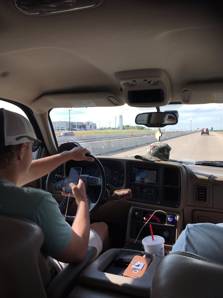 T_racerGreer's tweet photo. @jm_brown1 is a hero #TexasForever https://t.co/K8tVu3uc2q